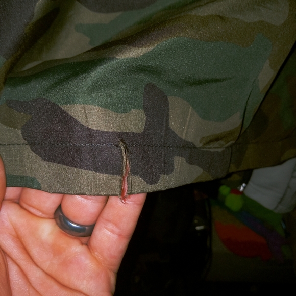 Divided zip up Camo/Black - Picture 4 of 4